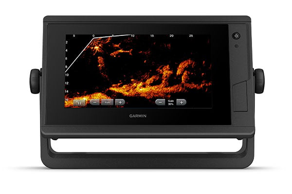 GPSMAP 722xs Plus with Panoptix sonar screen